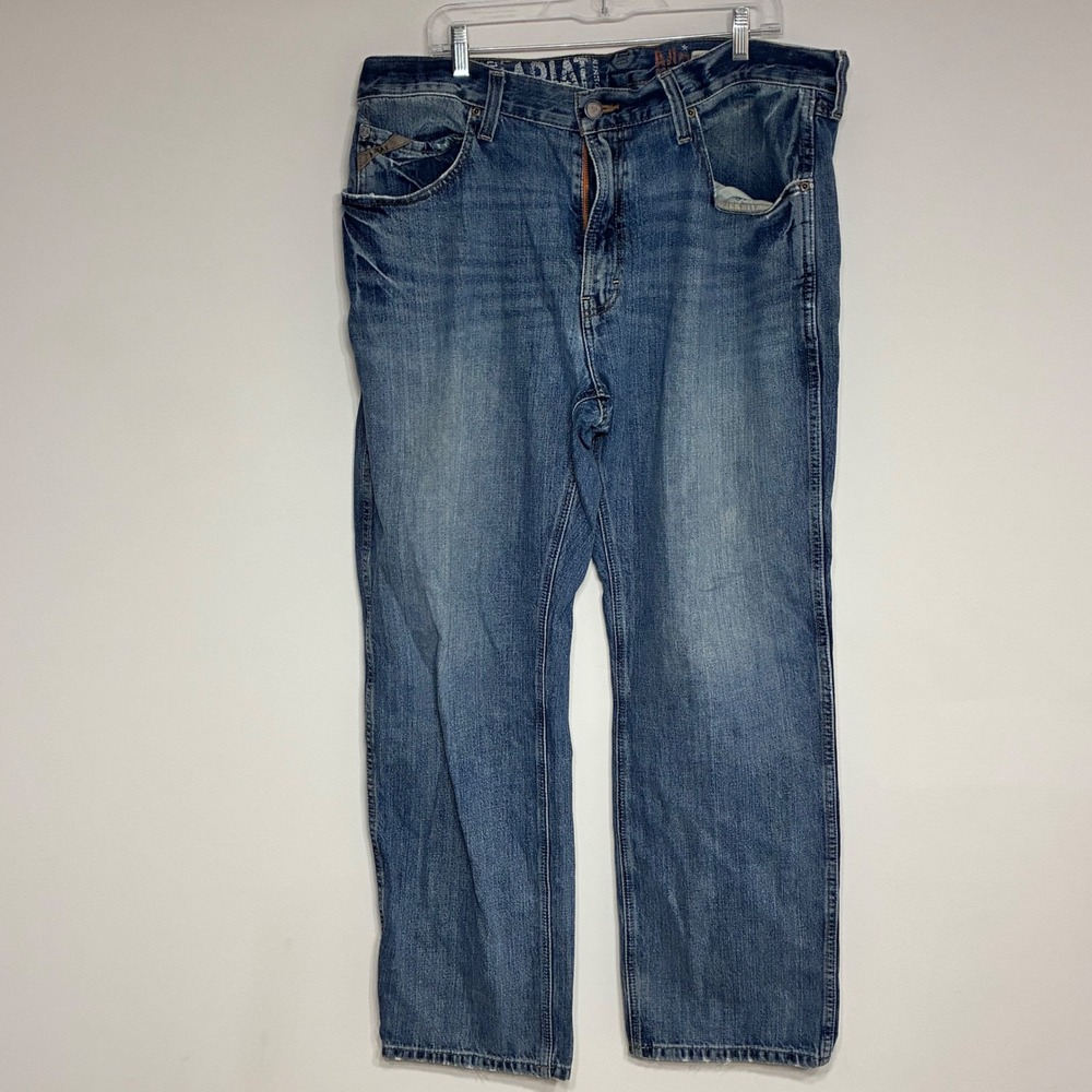 Ariat M3 Loose Fit Straight Leg Jeans Mens 38x32 Medium Wash Blue Denim Cotton